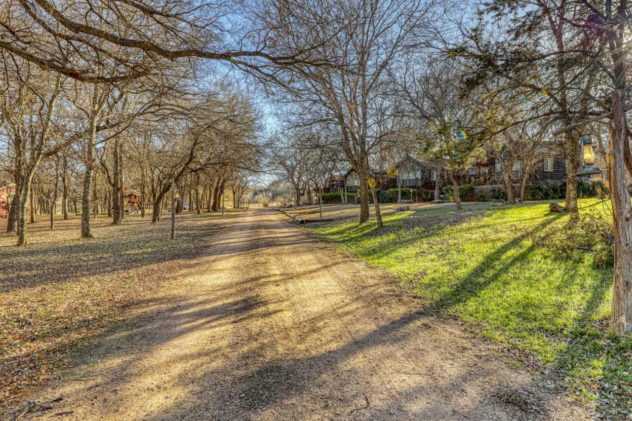 The Plum @ Mendelbaum Winery Guest Cabins Villa Fredericksburg Exterior foto